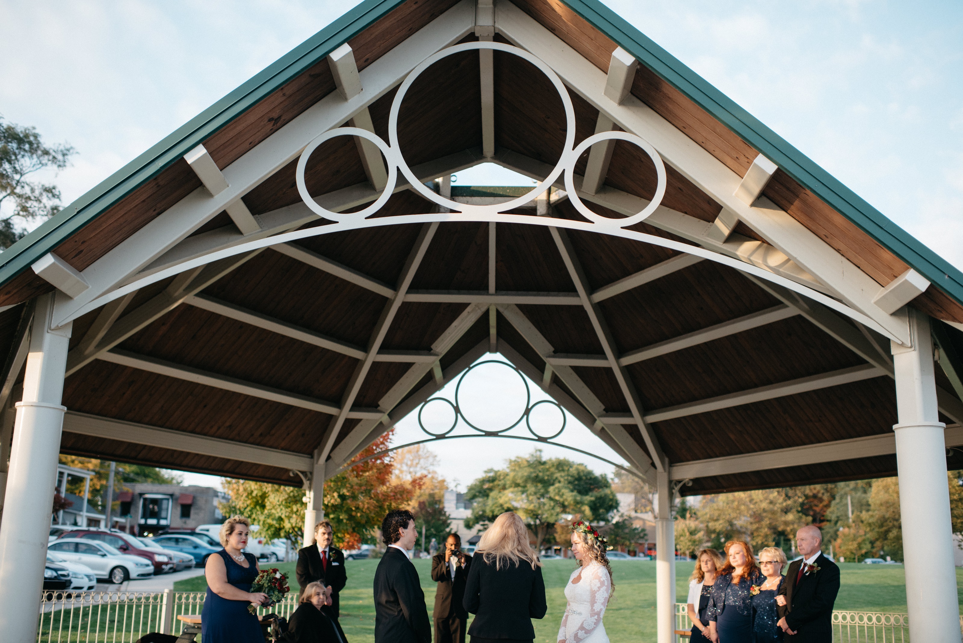 simple wedding in the park, where to elope in michigan, coghlin park